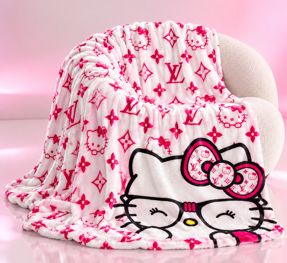 Kitti Spoiled | PGLE Collection